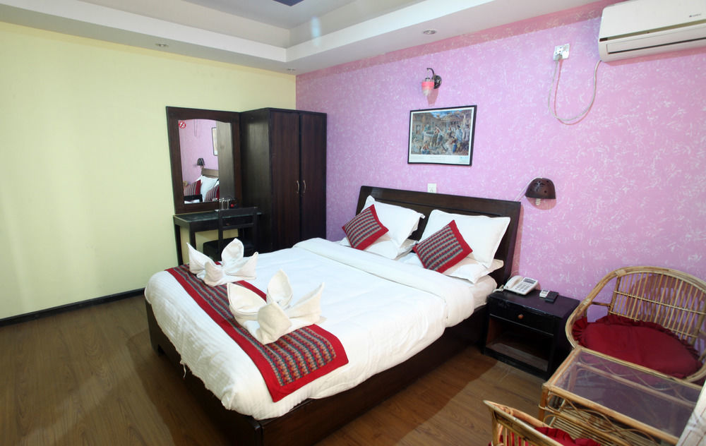 Oyo 153 Aster Hotel Nepal Kathmandu Ngoại thất bức ảnh