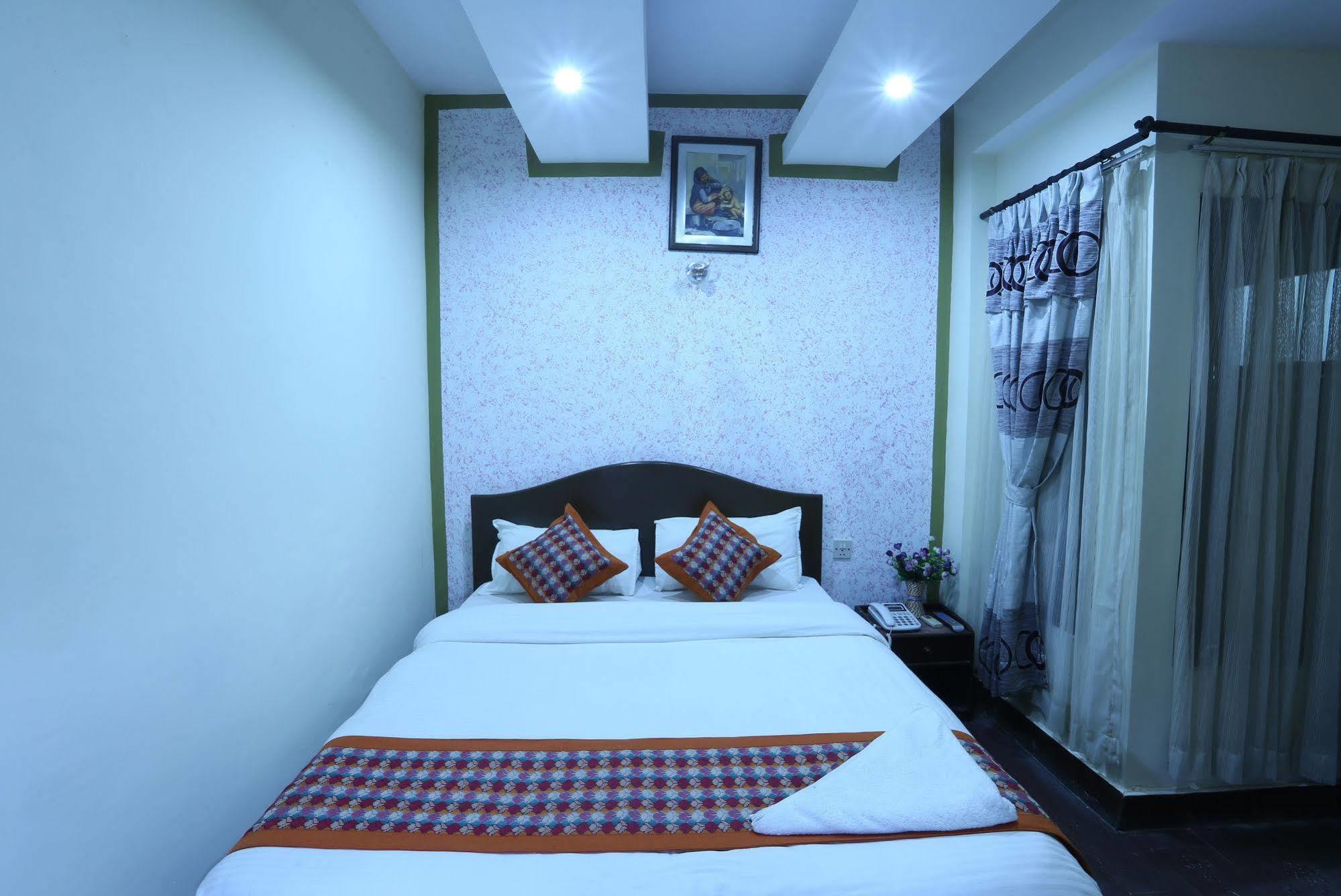 Oyo 153 Aster Hotel Nepal Kathmandu Ngoại thất bức ảnh