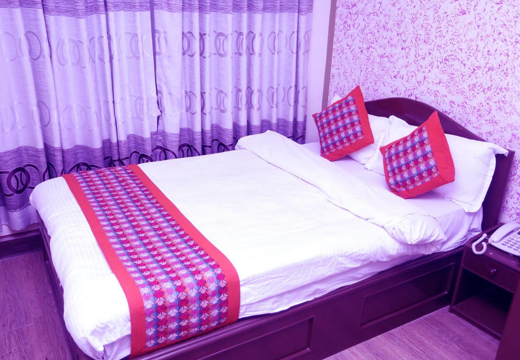 Oyo 153 Aster Hotel Nepal Kathmandu Ngoại thất bức ảnh