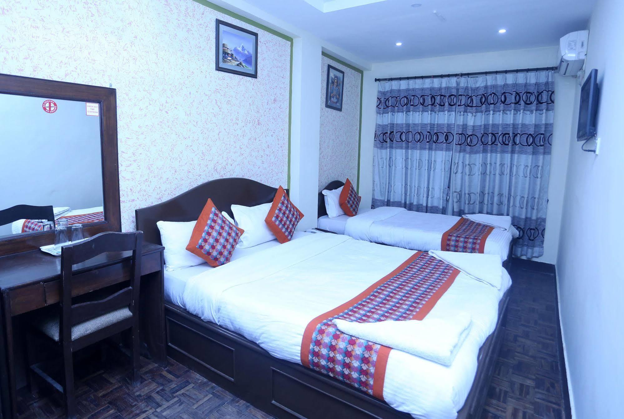 Oyo 153 Aster Hotel Nepal Kathmandu Ngoại thất bức ảnh