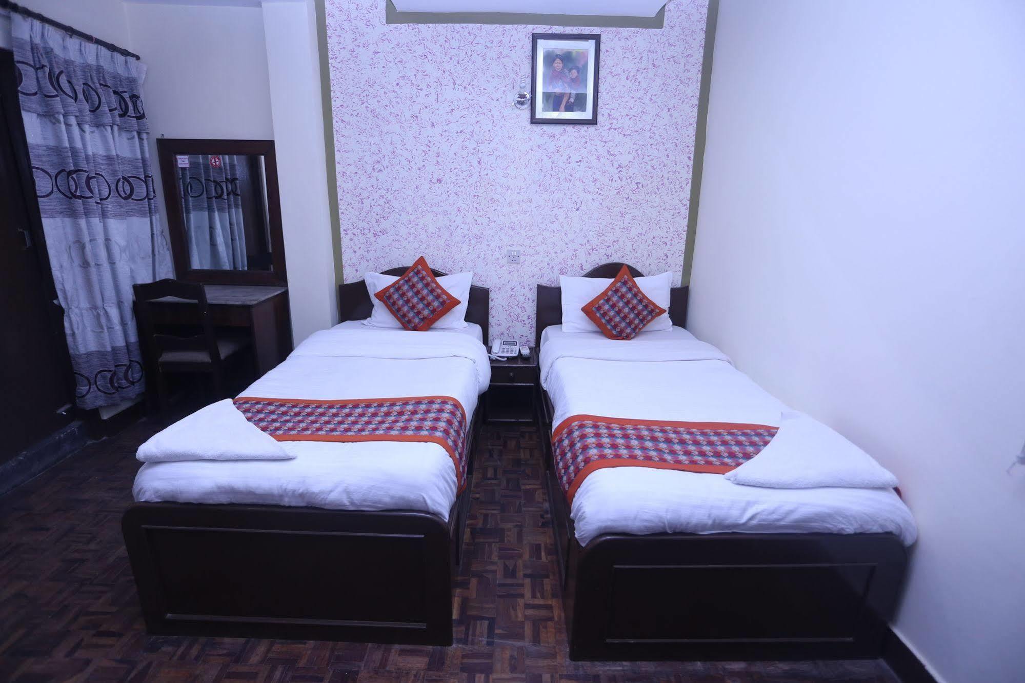 Oyo 153 Aster Hotel Nepal Kathmandu Ngoại thất bức ảnh